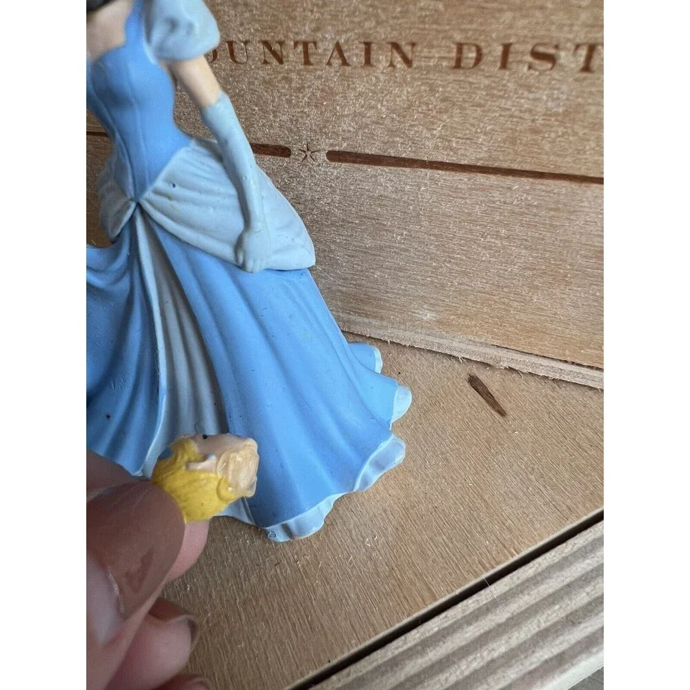 Tonies Audio Character Tonie box Cinderella Figure HEAD BROKEN but WORKS WELL